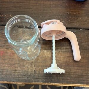 Breastmilk or Formula Glass Jar with push mixing lid